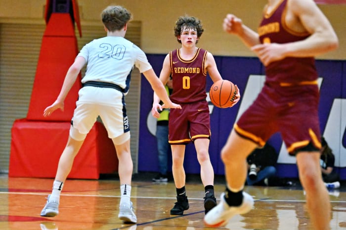 a Wilsonville Redmond 5A Oregon boys basketball quarterfinal 2024 Leon Neuschwander 51